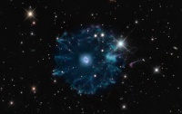 NGC 6543, un gatto dai molteplici misteri