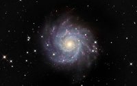 Messier 74, cantiere stellare