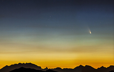 La Cometa Panstarrs e le Alpi