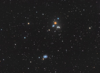 Hickson Compact Group 68 e NGC 5371